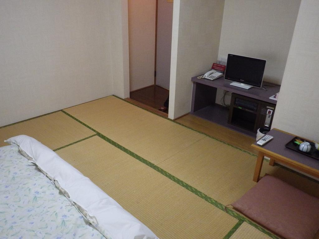 Uokagi Ryokan Nagoya Extérieur photo